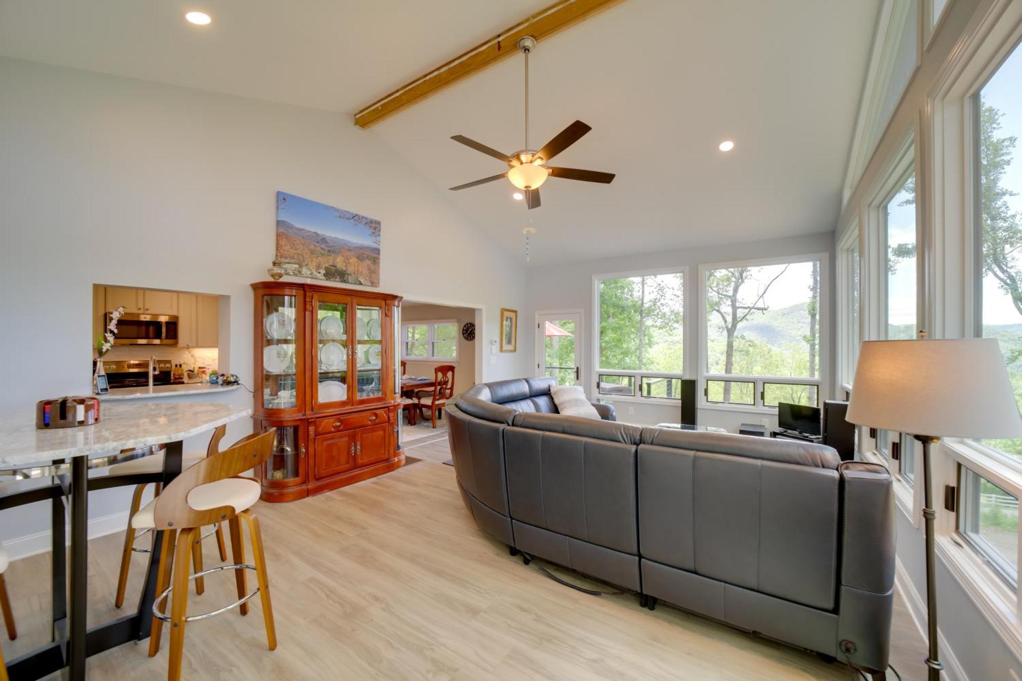 Remote Smoky Mtn Escape With Views And Trail Access! Villa Cullowhee Eksteriør billede