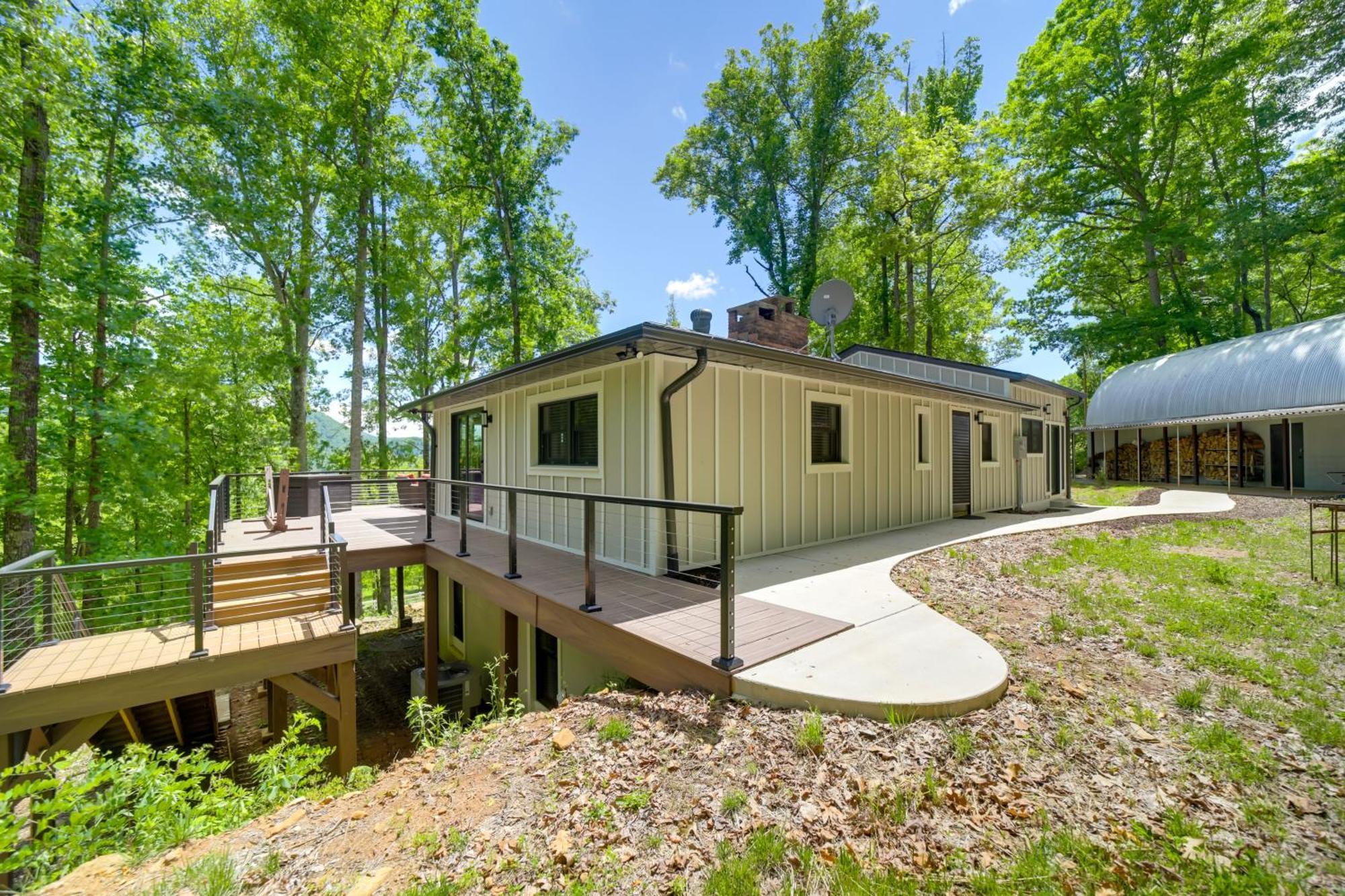 Remote Smoky Mtn Escape With Views And Trail Access! Villa Cullowhee Eksteriør billede